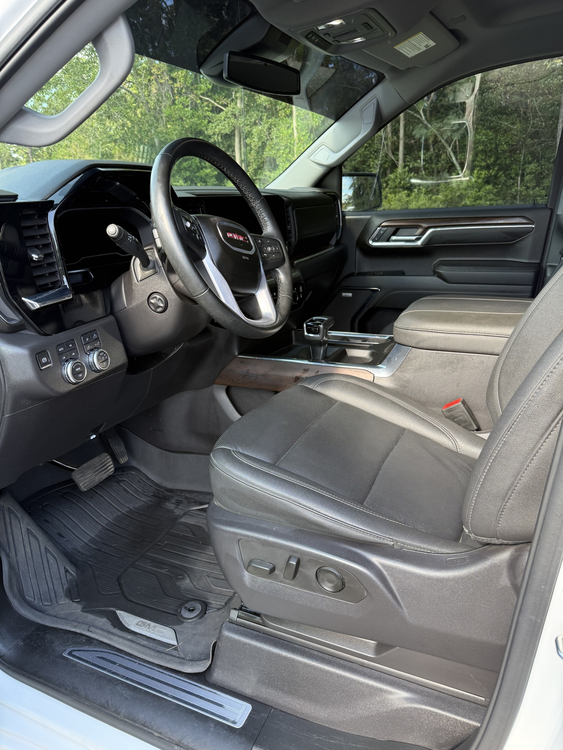 2024 GMC Sierra Photo
