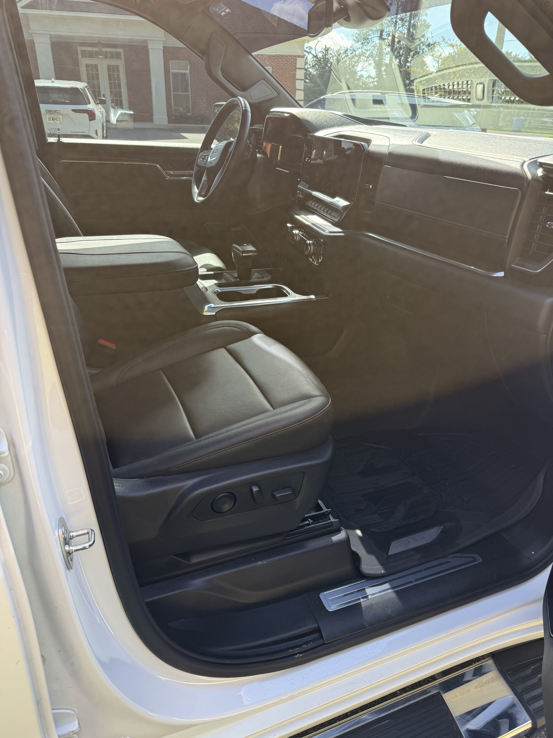 2024 GMC Sierra Photo